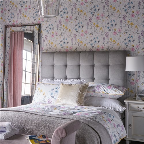 laura-ashley-wild-meadow-multi-wallpaper-room