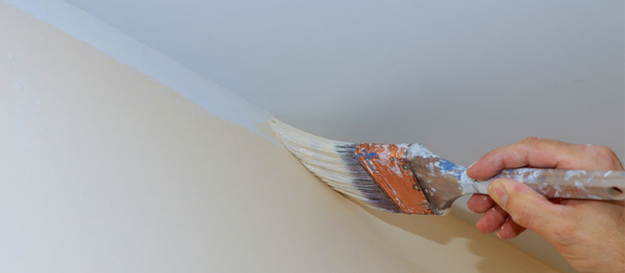 How to clean a paint roller: and keep it in top condition